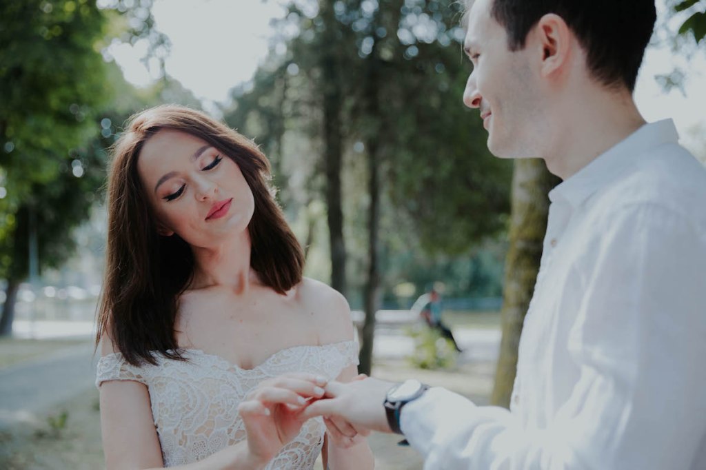 Construind „Noi” – ep.2 Căsătoria&nbsp;civilă